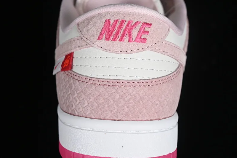All categories Nk SB Dunk series Nk SB Dunk Low low-top sneakers F version Nk Dunk Low 2024 Year of the Dragon customized model SB low-top casual sneakers FZ5065-118